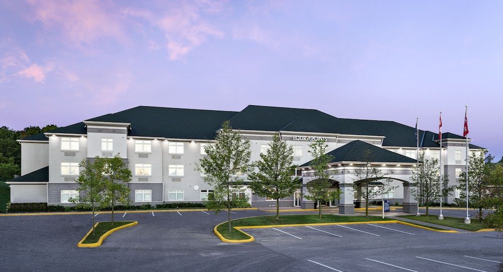 Four Points by Sheraton Barrie 4 estrellas en Barrie