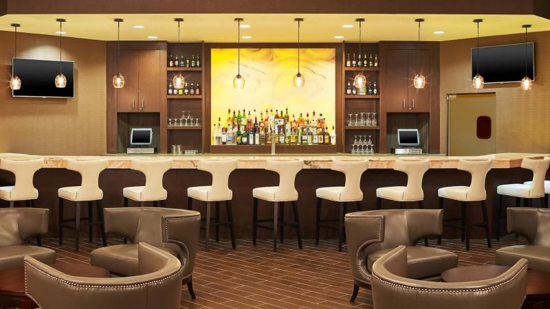 Sheraton Hotel Lisle 2