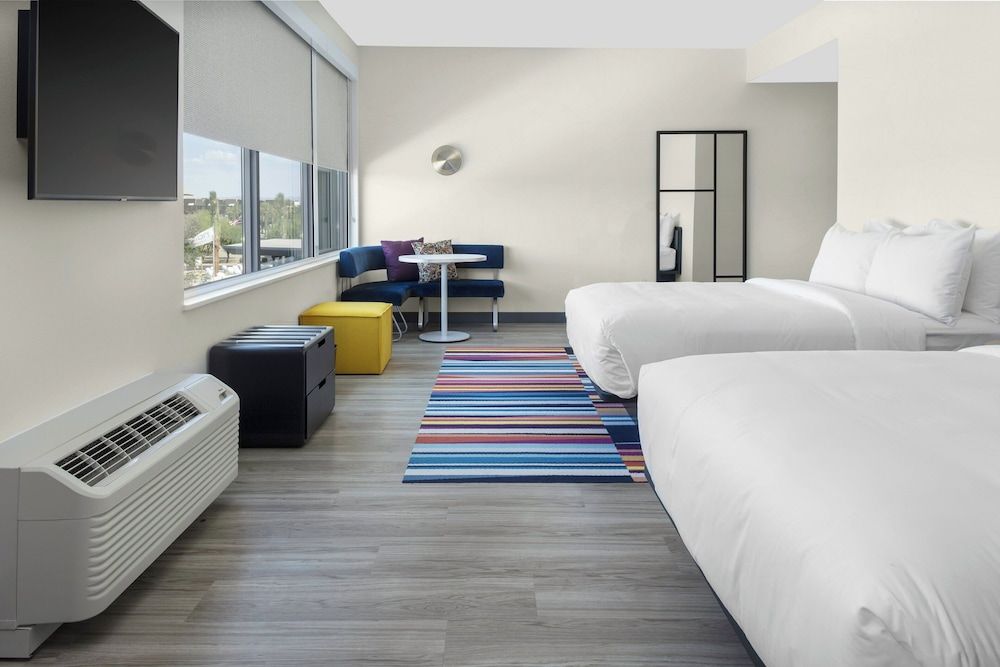 Aloft Glendale at Westgate 3