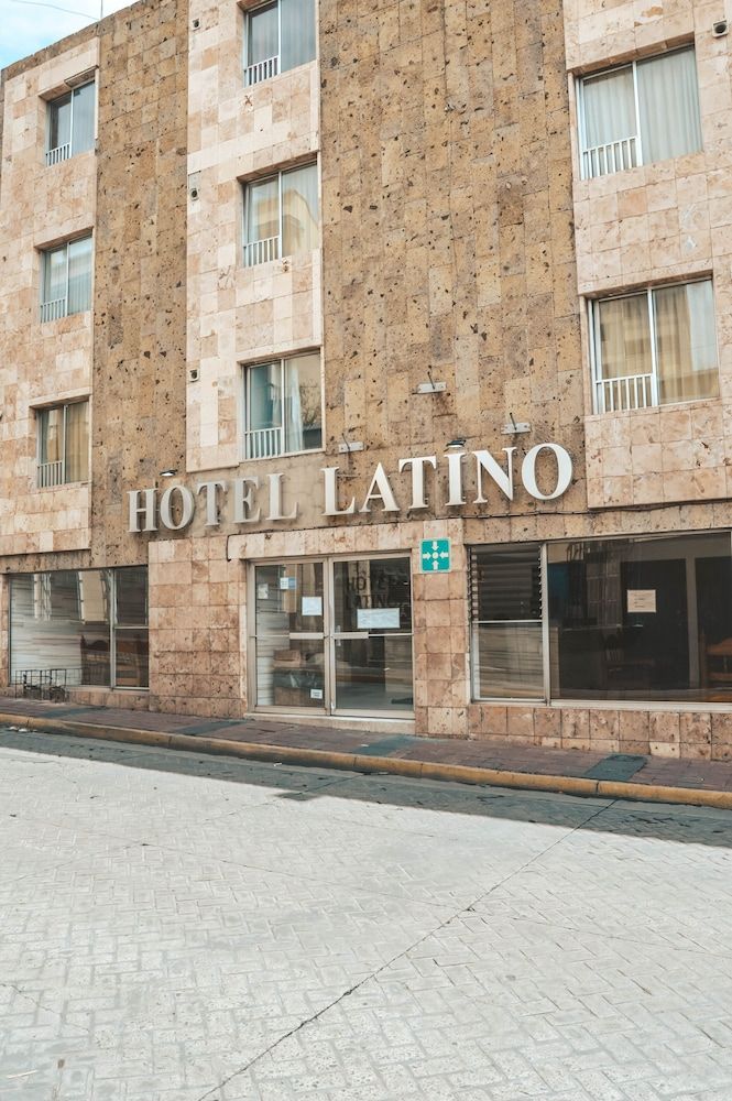 Hotel Latino 2 estrelas em Guadalajara