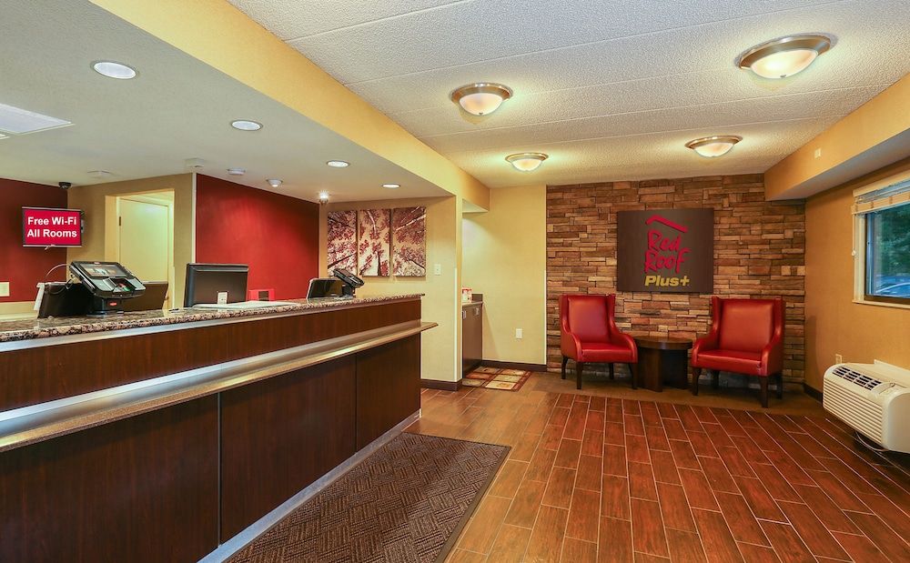 Red Roof Inn PLUS+ Washington DC - Oxon Hill  3