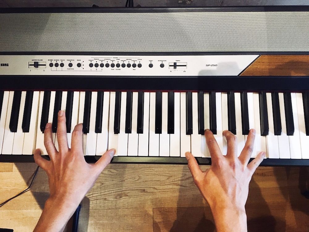 Kangaroo Hotel SIDE B 3