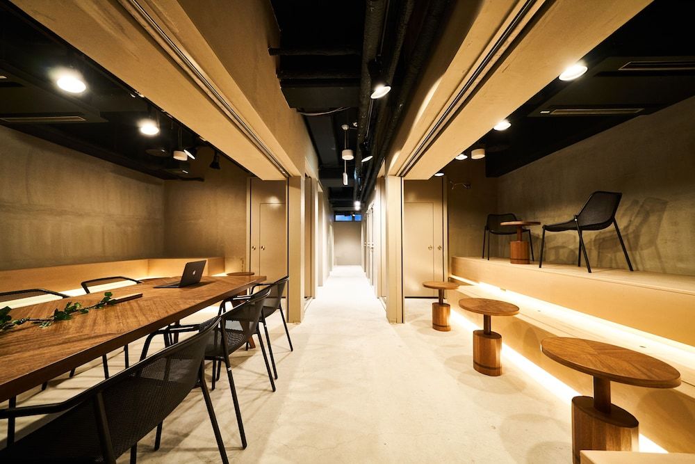 &And Hostel Shinsaibashi East 2