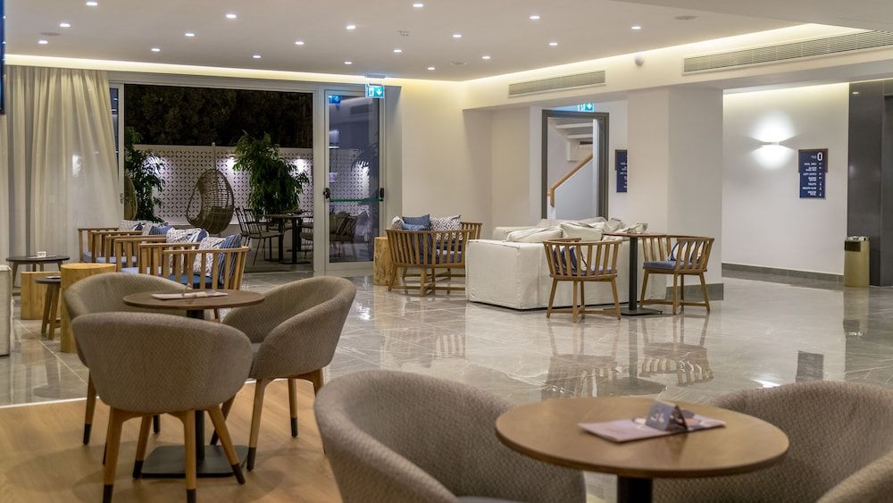 Protaras Plaza Hotel 2