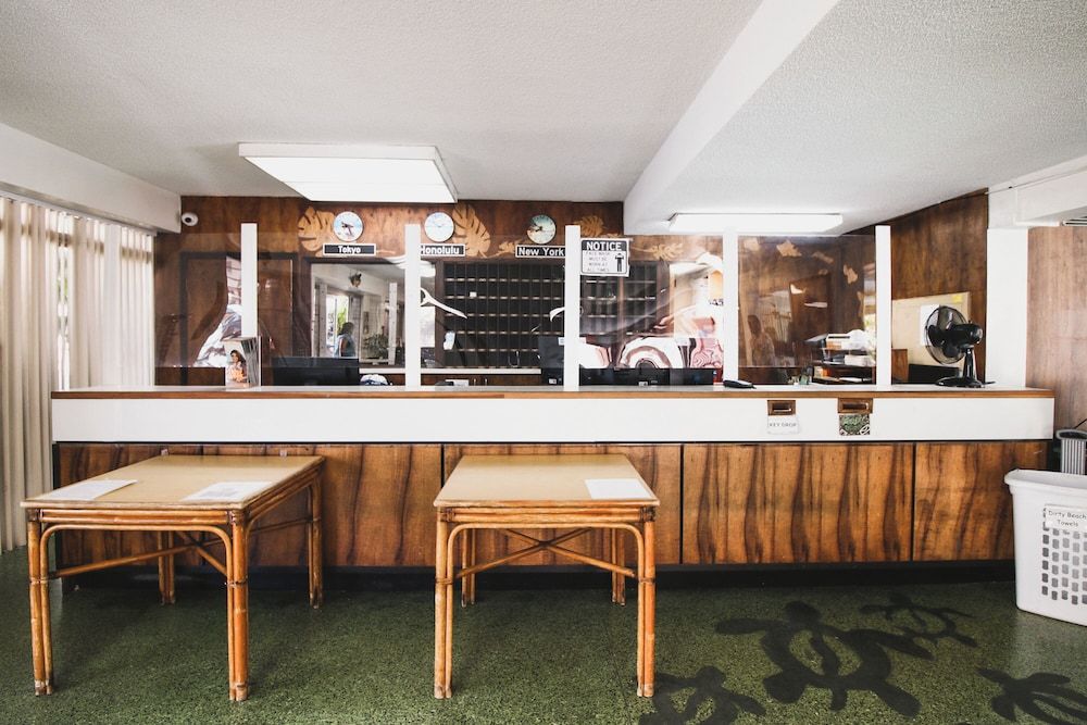 Royal Grove Waikiki 2