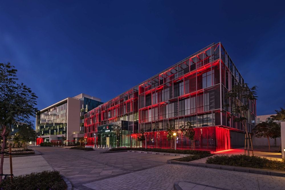 Radisson Red Dubai Silicon Oasis 1