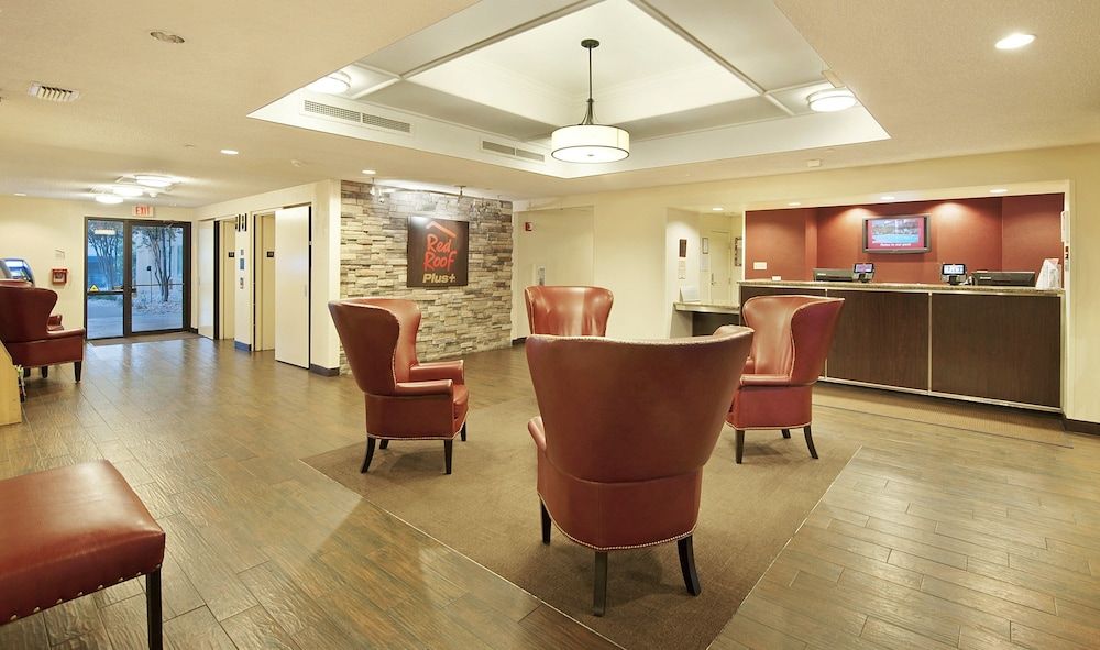 Red Roof Inn PLUS+ Austin South 2