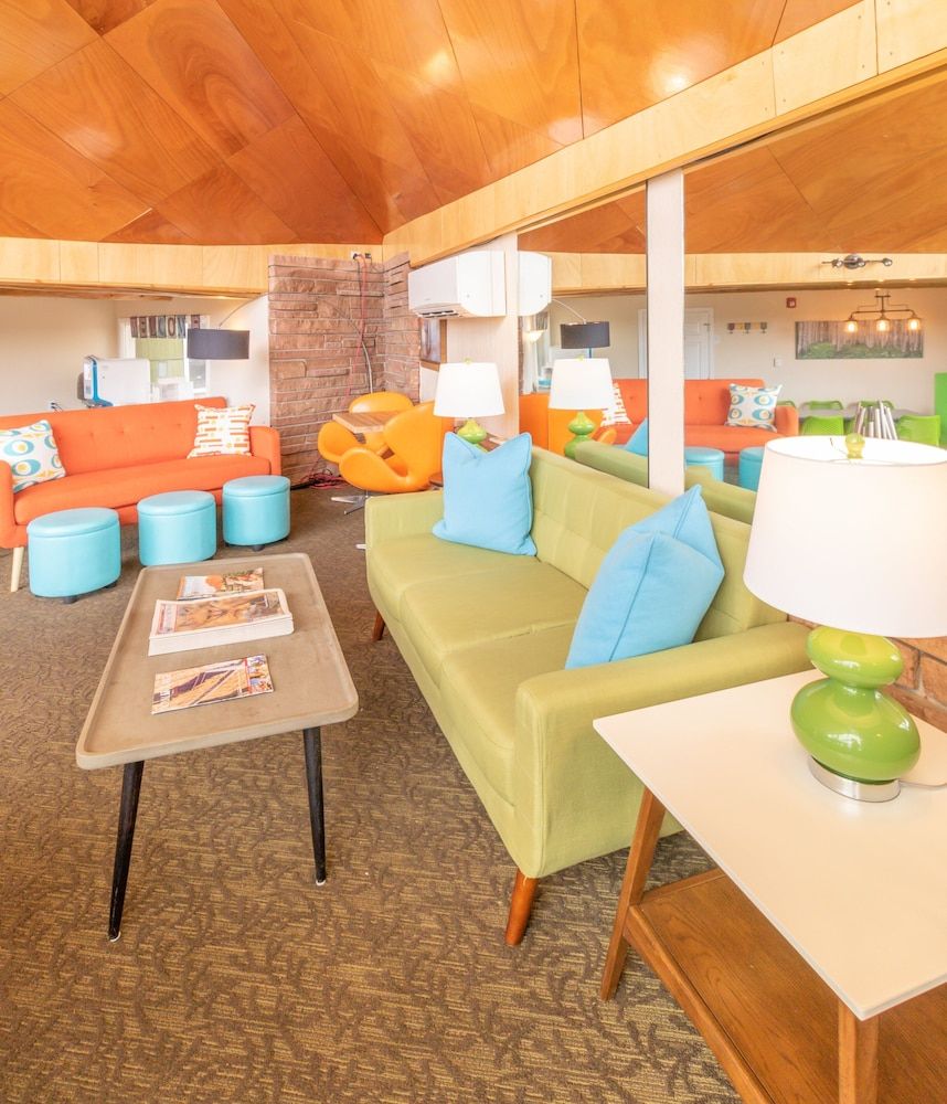 Coyote Mountain Lodge 3
