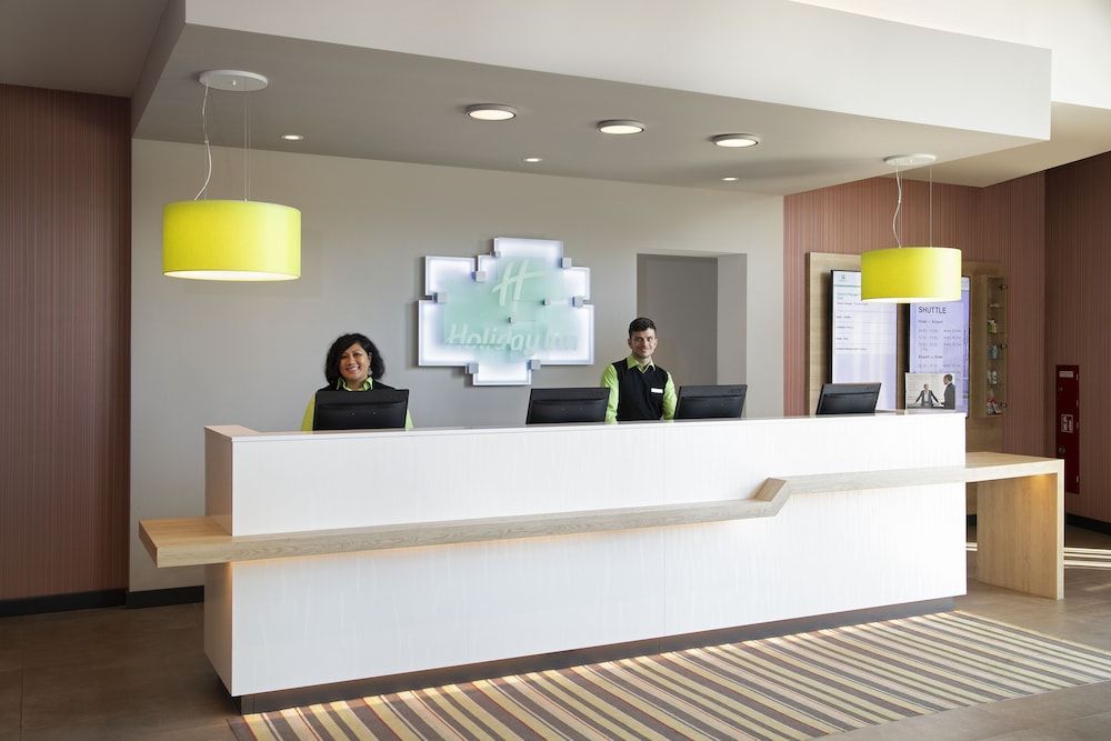 Holiday Inn Frankfurt Airport by IHG 2