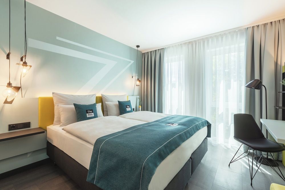 Holiday Inn - the niu, Seven Dusseldorf Ost by IHG 3