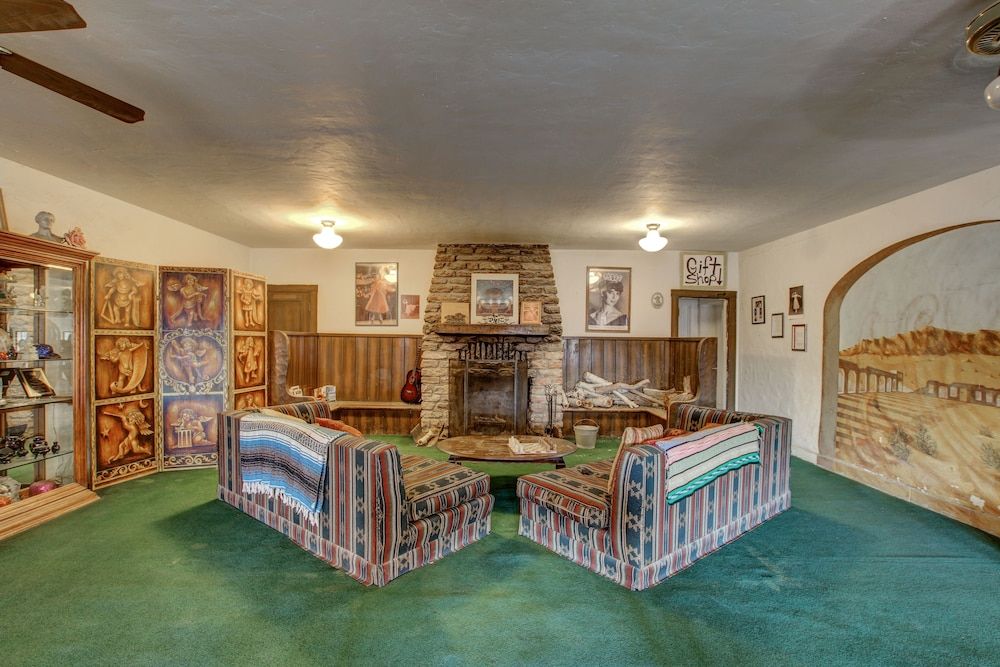 Amargosa Opera House 3