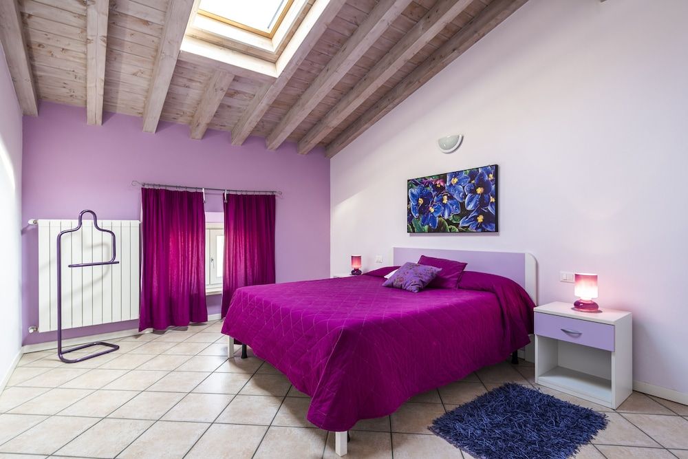 Flowers Apartments 3