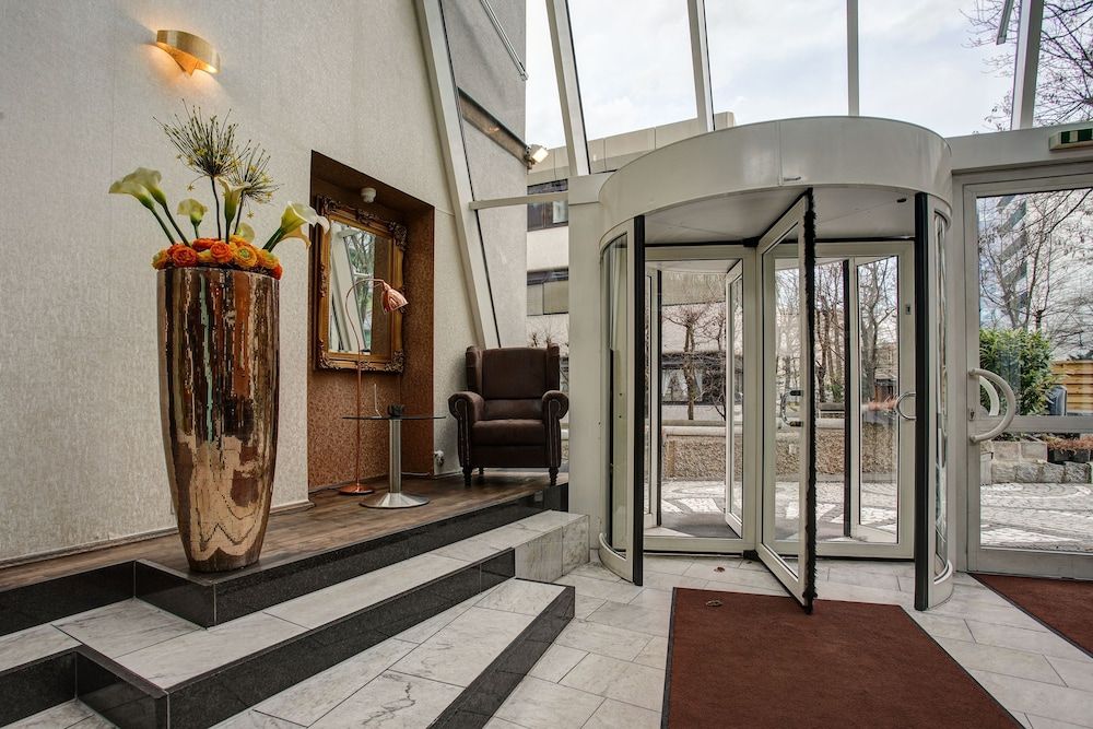 Centro Hotel Nurnberg, Trademark Collection by Wyndham 2