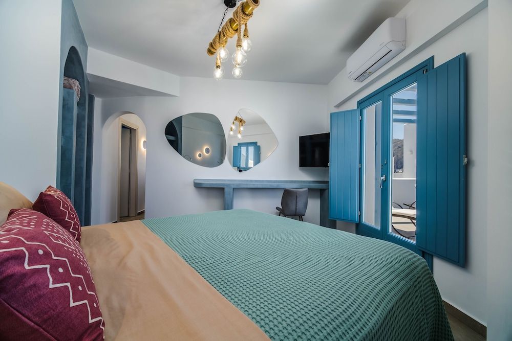 Aegean Blue Luxury Suites 3