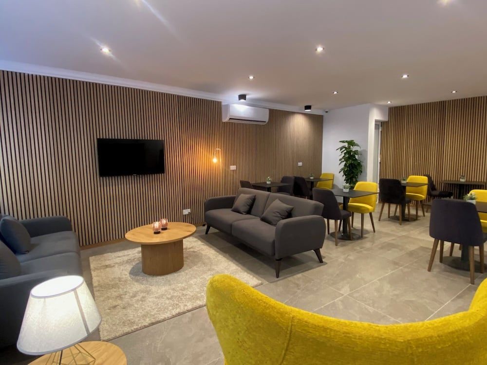 Tritoni Marina Apartments and Suites