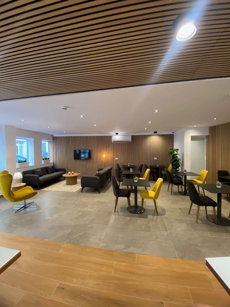 Tritoni Marina Apartments and Suites 2