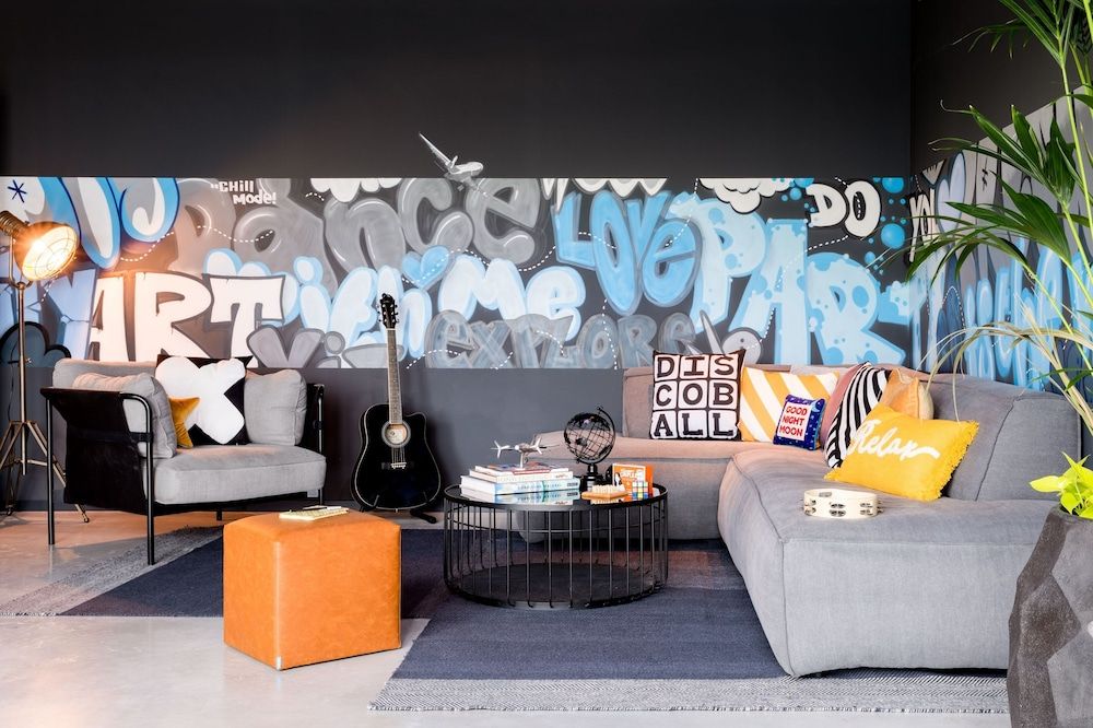 Moxy Berlin Airport 3