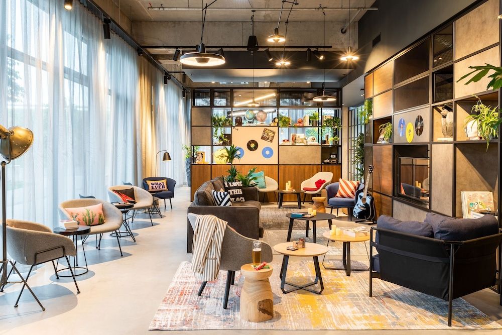 Moxy Berlin Airport -1 estrellas en Berlín