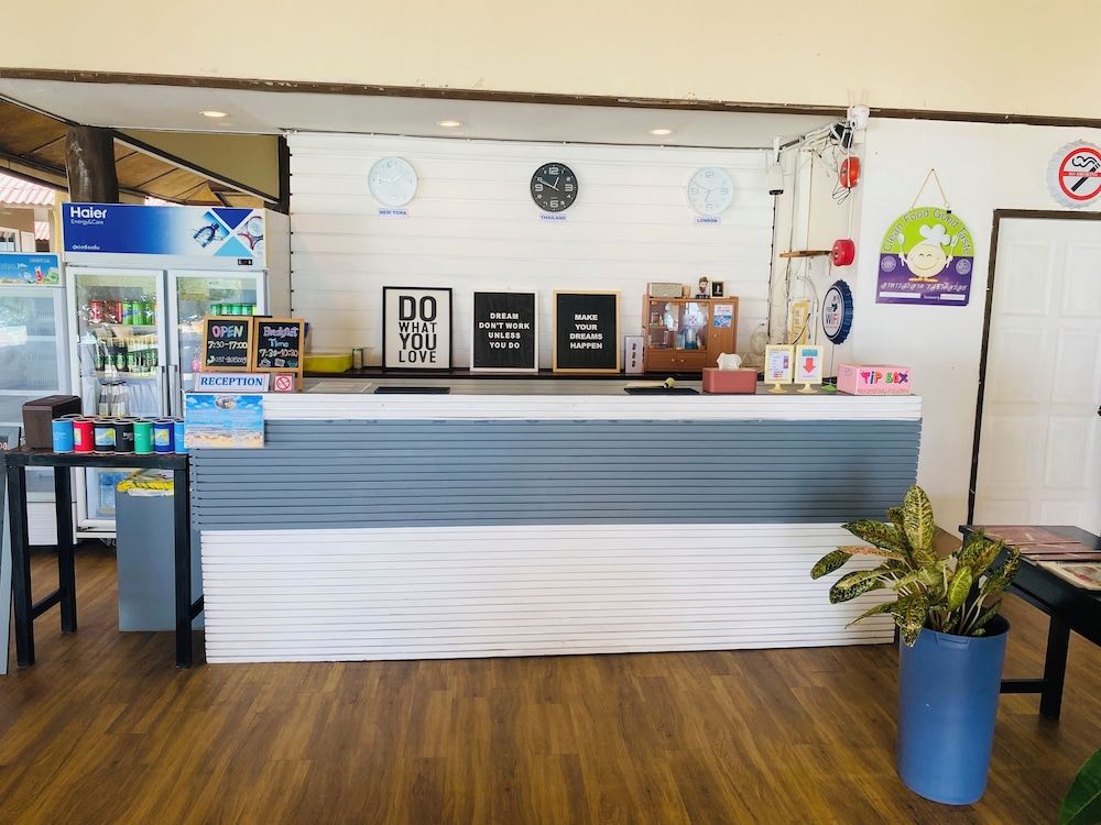 Bella Vista Beach Resort Koh Lipe 2