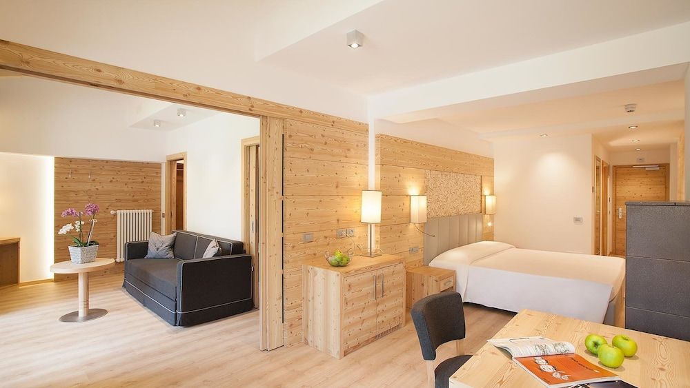 Alpine Charme & Wellness Hotel Europeo 3