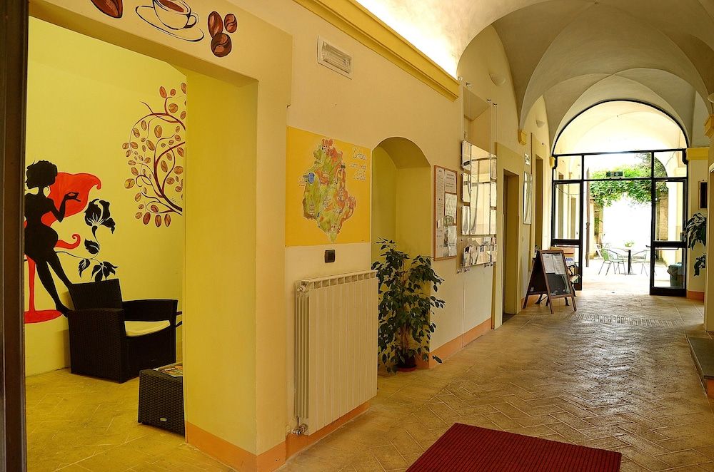 Ostello Palazzo Pierantoni 1