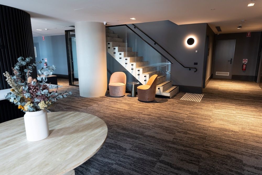 Oakwood Premier Melbourne 2