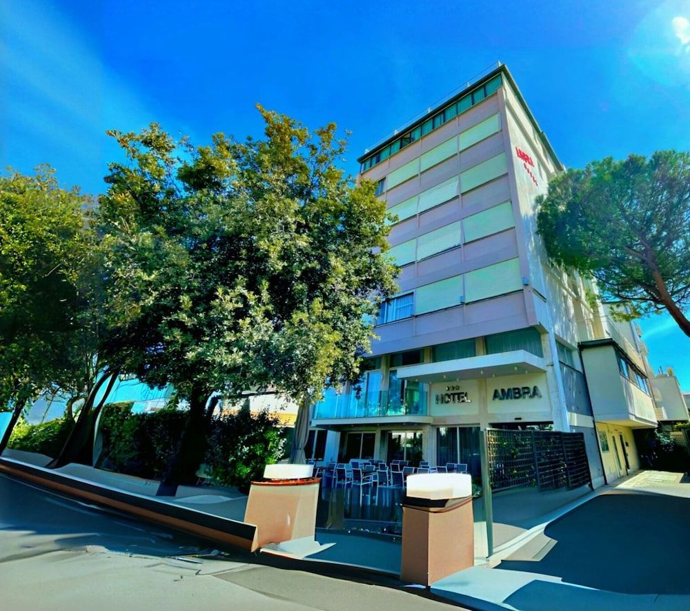 Hotel Ambra 3 étoiles à Milano Marittima