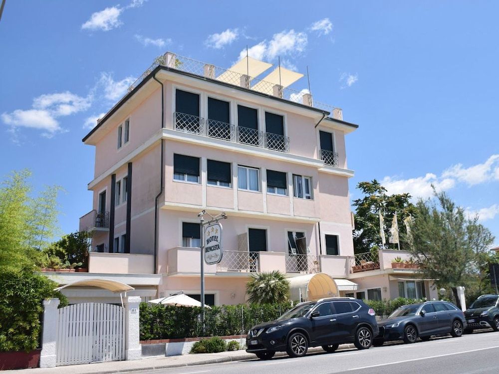 Hotel Bencista 3 estrellas en Marina di Pietrasanta