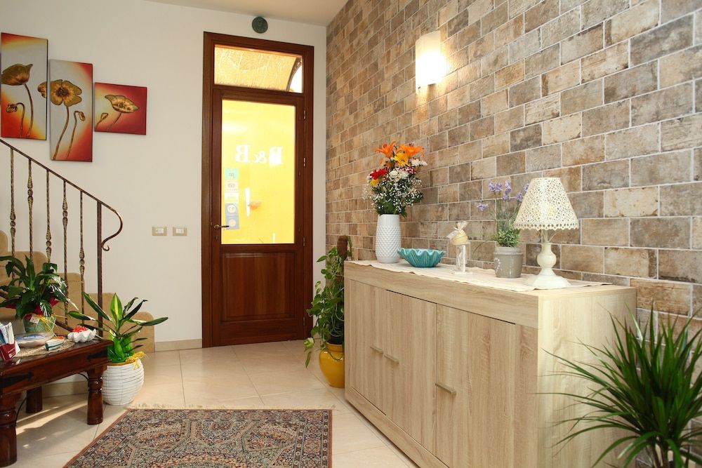 Coralia Bed and Breakfast 2