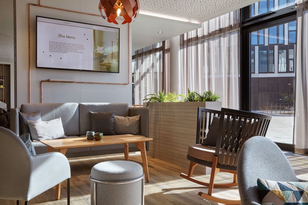 Holiday Inn - the niu, Hub Dusseldorf Messe by IHG 3