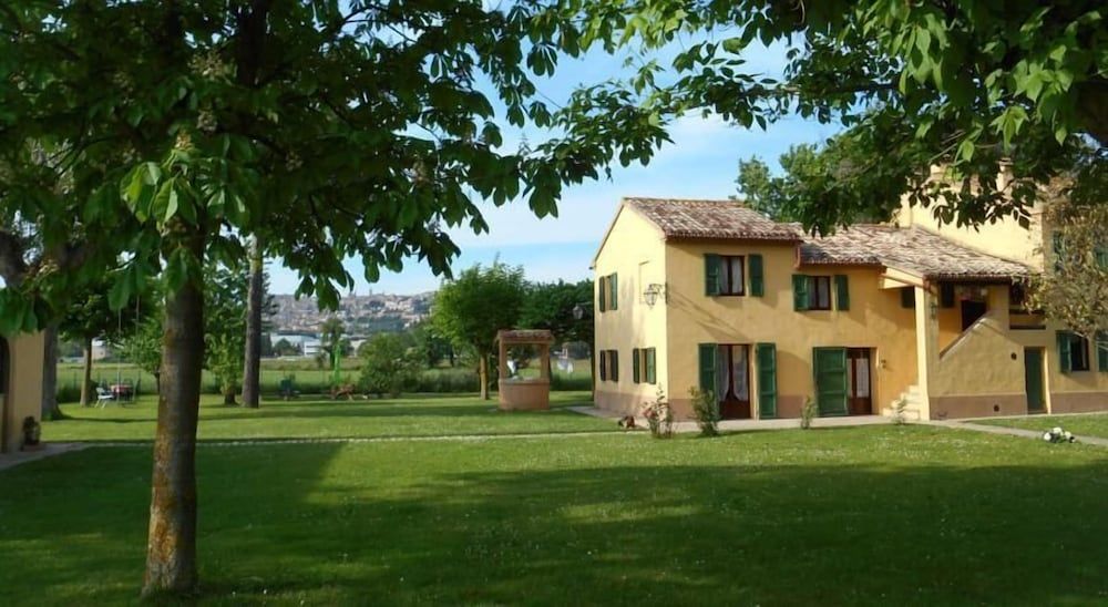 La Valle Del Poeta 1