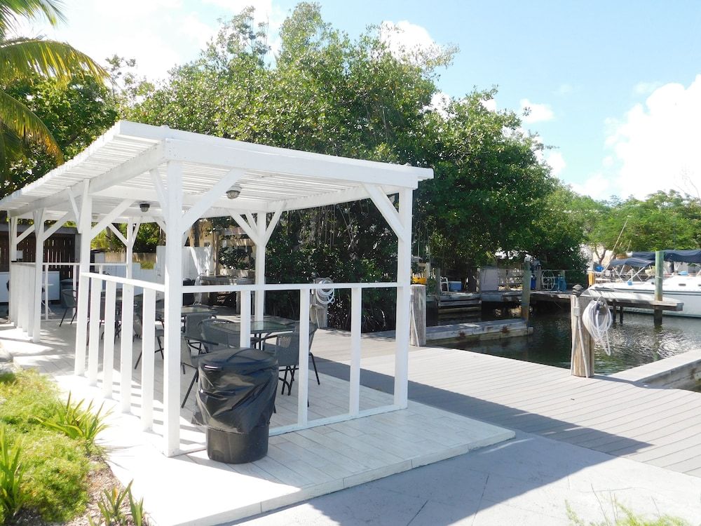 Kingsail Resort 2 estrellas en Marathon