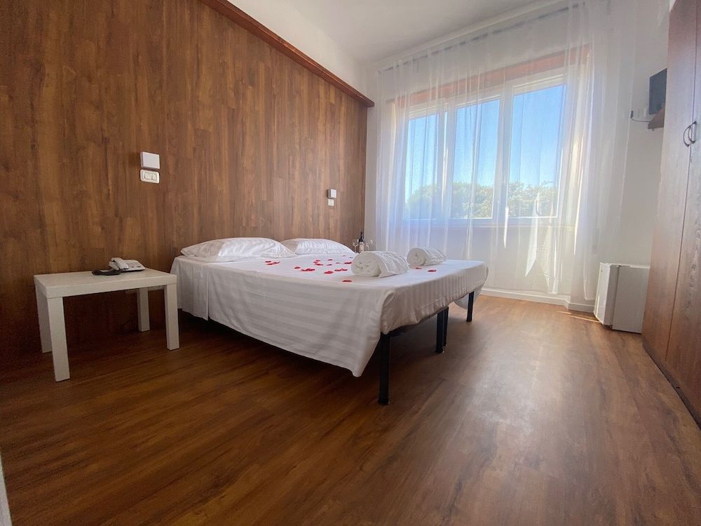 Borghetto Hotel 2 estrelas em Santa Marinella