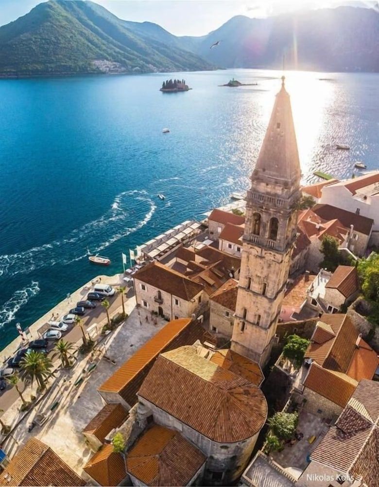 Hotel and Restaurant CONTE 4 estrelas em Perast