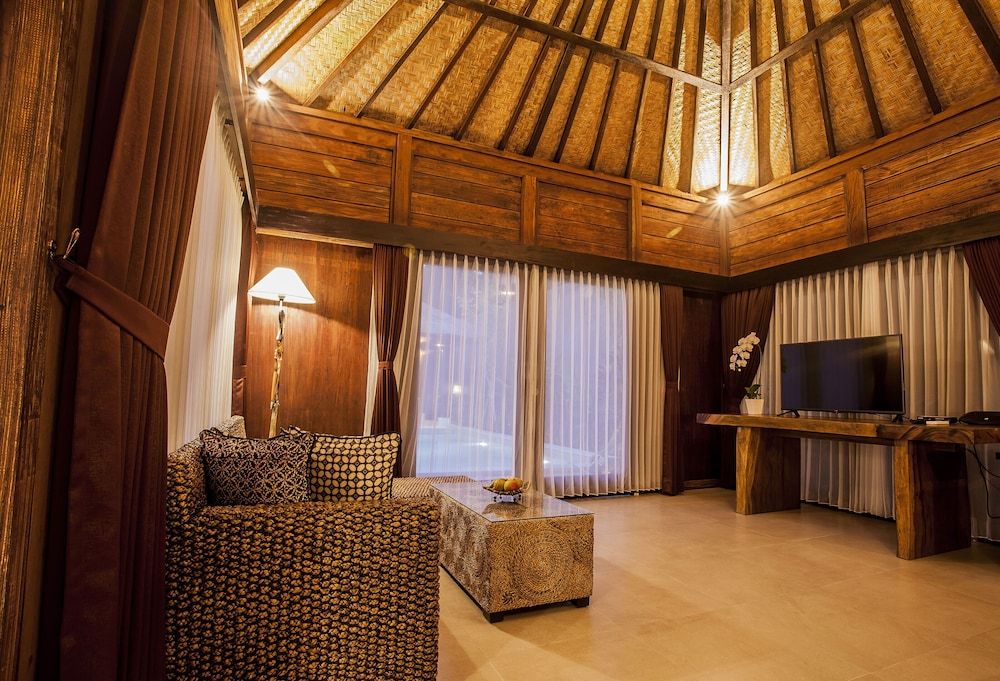 Sri Abi Ratu Villa 2