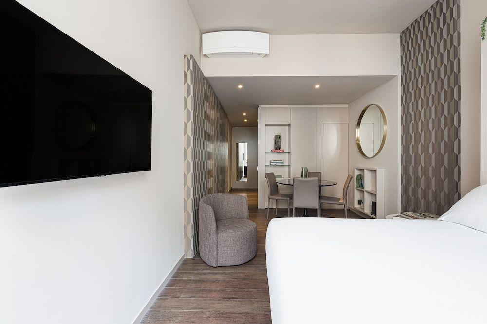 Brera Apartments in San Babila 2