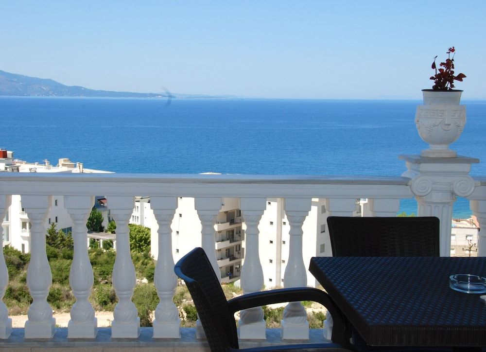 Hotel Keos 3 estrelas em Sarandë