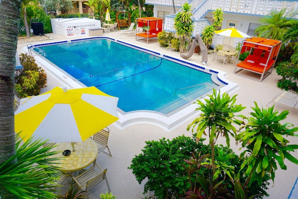 Club Lux Resort By the Beach 3 estrellas en Deerfield Beach