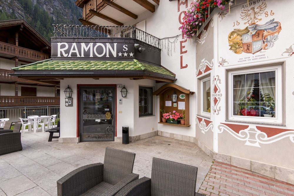Hotel Ramon 3 estrelas em Campitello