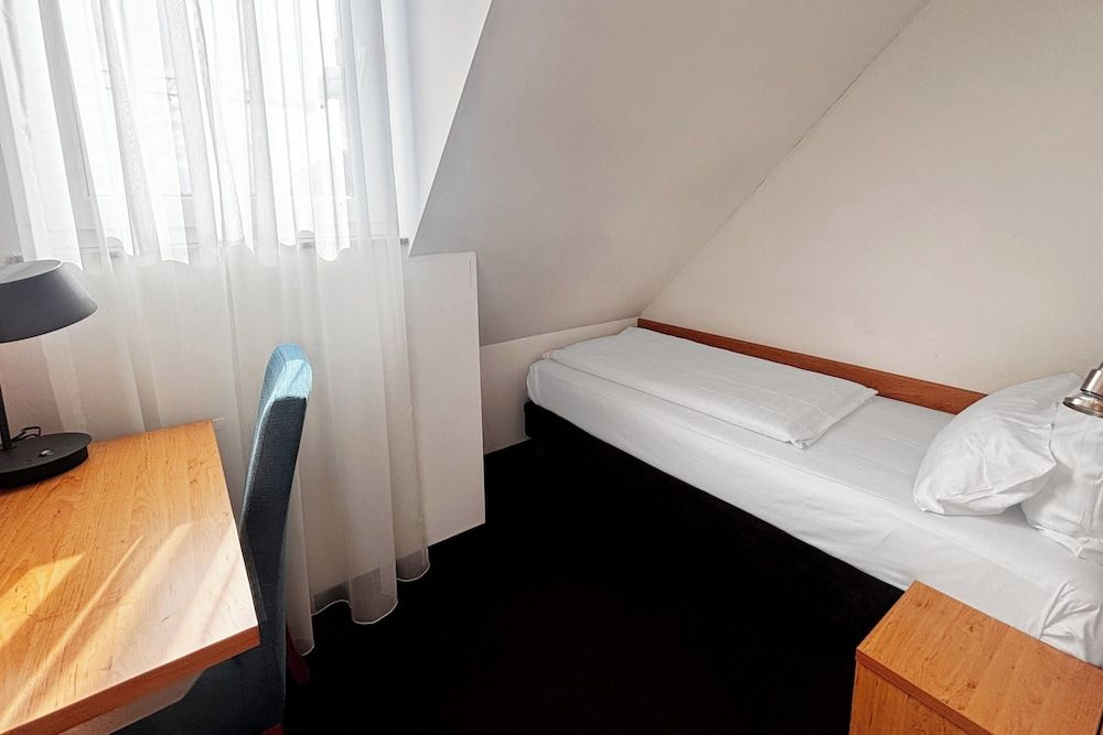 Garner Hotel Stuttgart - Zuffenhausen by IHG 3