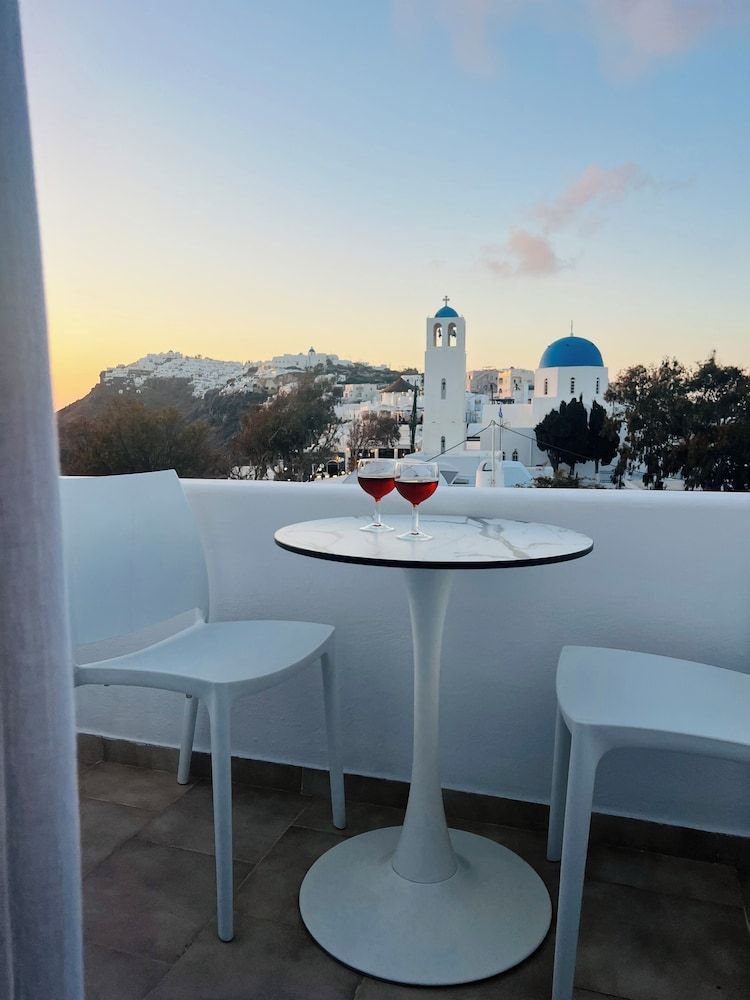 Villa Fotini -1 estrellas en Fira