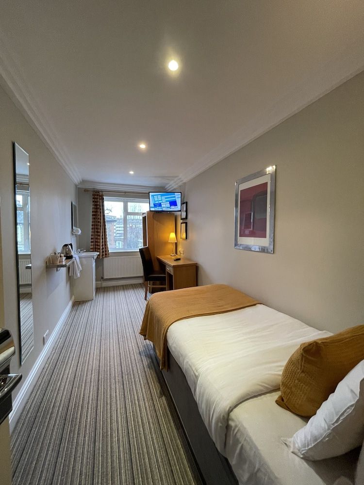 Shandon Hotel 3