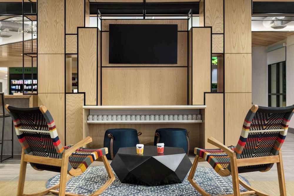 Home2 Suites by Hilton Austin East Side 5th Street 3