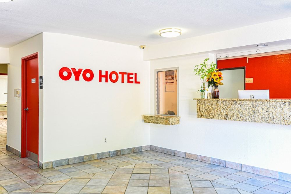 OYO Hotel Irving DFW Airport South 2
