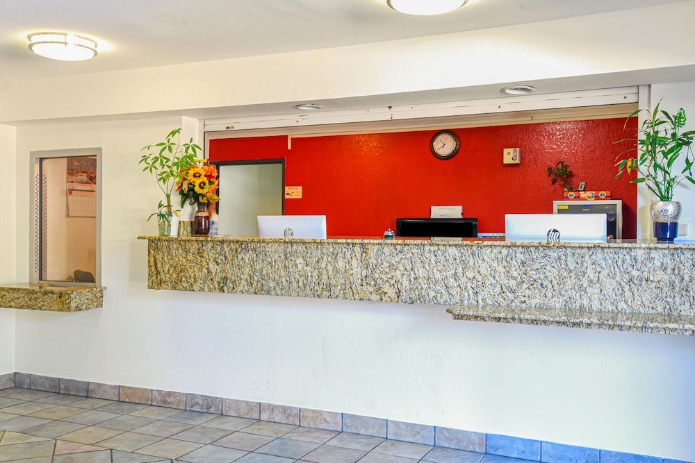 OYO Hotel Irving DFW Airport South 3