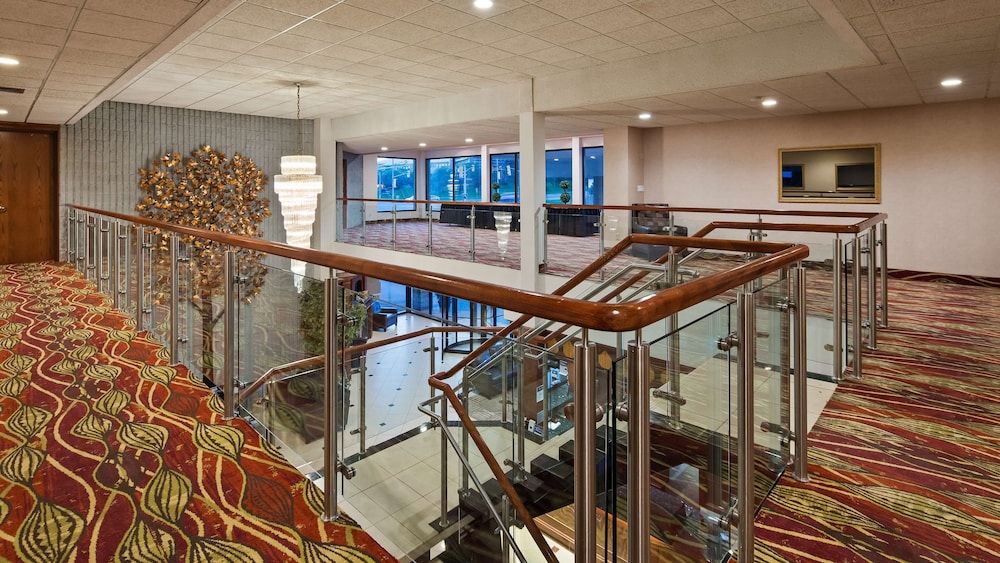 Best Western Plus Cobourg Inn & Convention Centre 3