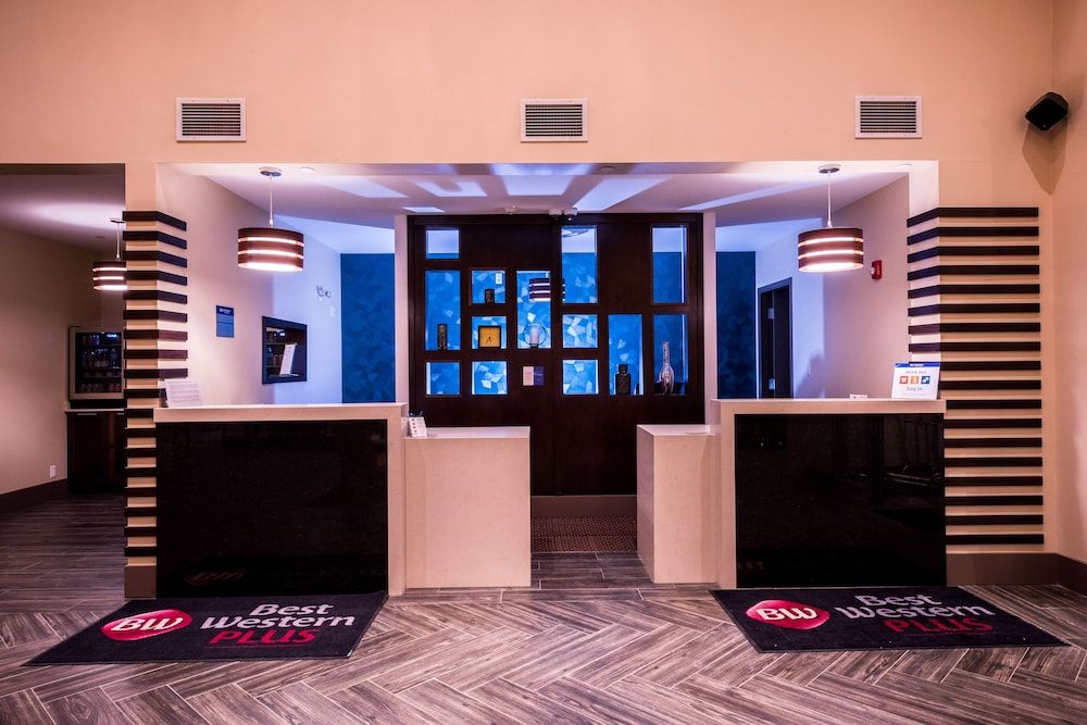 Best Western Plus Chateau Fort St. John 2