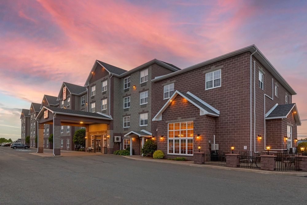 Best Western Plus Fredericton Hotel & Suites 4 estrelas em Fredericton