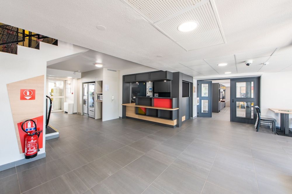 B&B HOTEL Antibes Sophia Le Relais 2