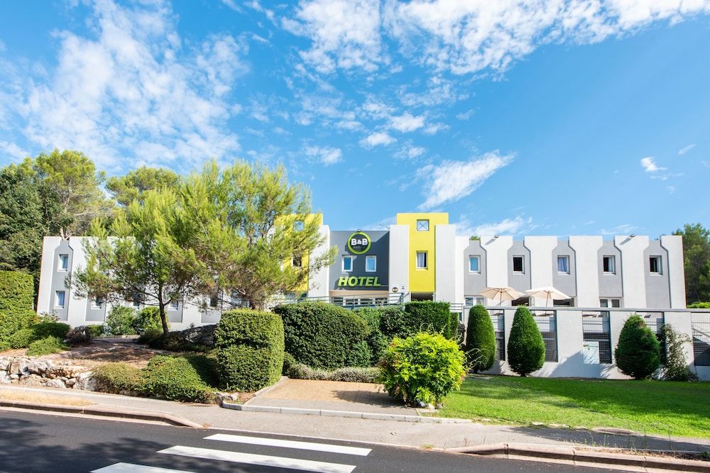 B&B HOTEL Antibes Sophia Le Relais 2 étoiles à Biot